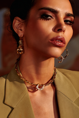 KINETIC MEDALLION RING CHOKER